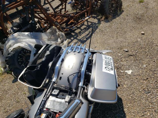 2007 HARLEY-DAVIDSON FLHX 1HD1KB4167Y635957
