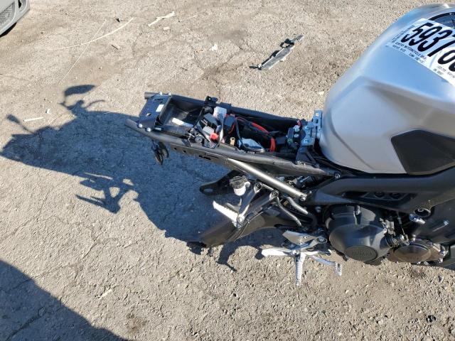 2017 YAMAHA FZ09 JYARN53E1HA000927