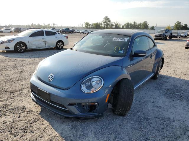 2017 VOLKSWAGEN BEETLE SE 3VWJ17AT4HM611075