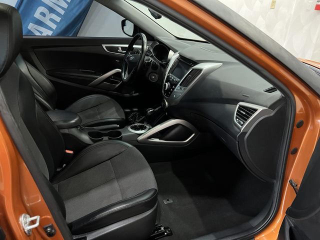 KMHTC6AD6EU183232 2014 Hyundai Veloster