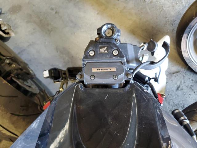 2004 HONDA CBR1000RR JH2SC57024M002910