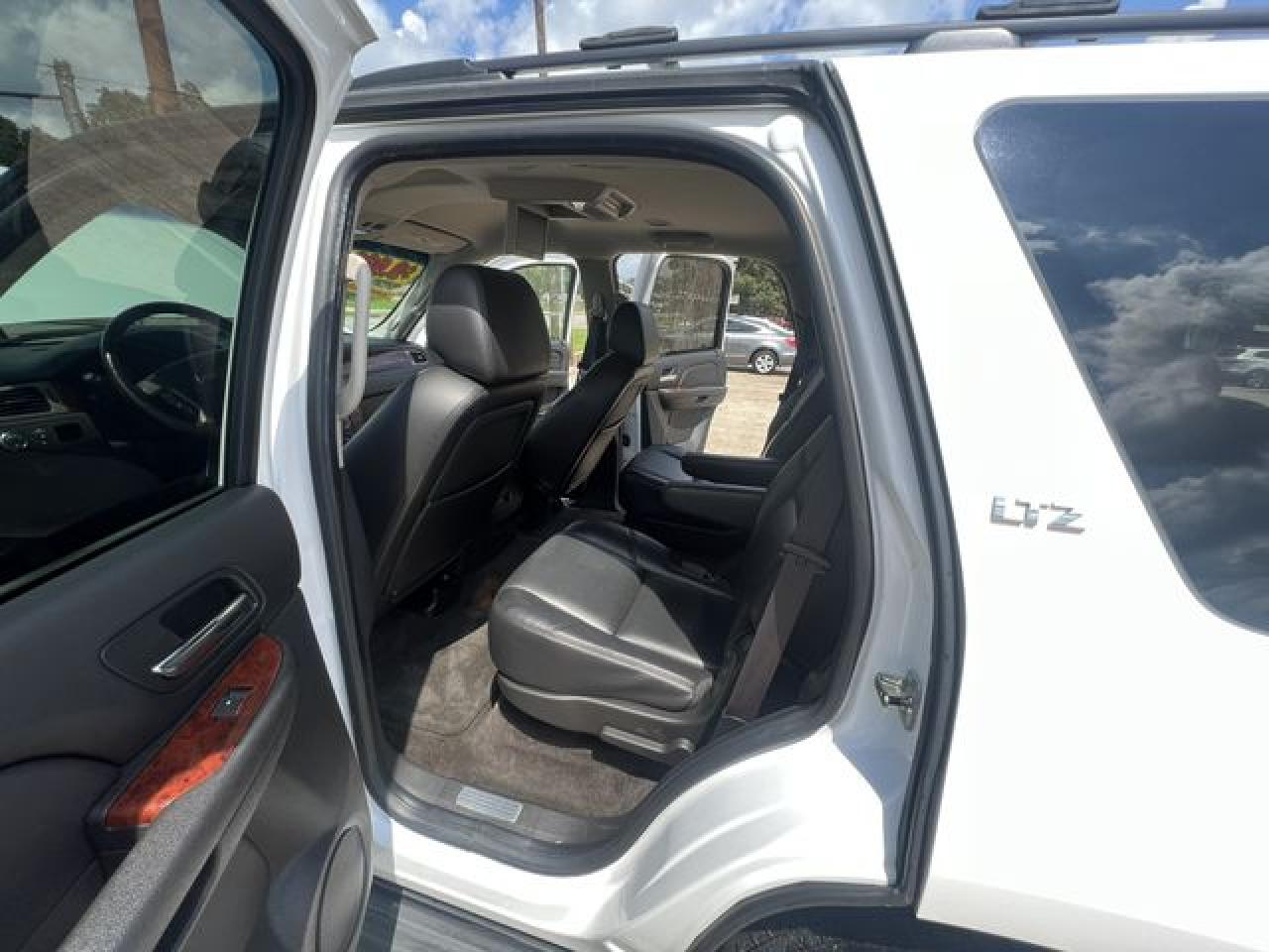 2009 Chevrolet Tahoe C1500 Ltz VIN: 1GNFC33J39R195616 Lot: 59445482