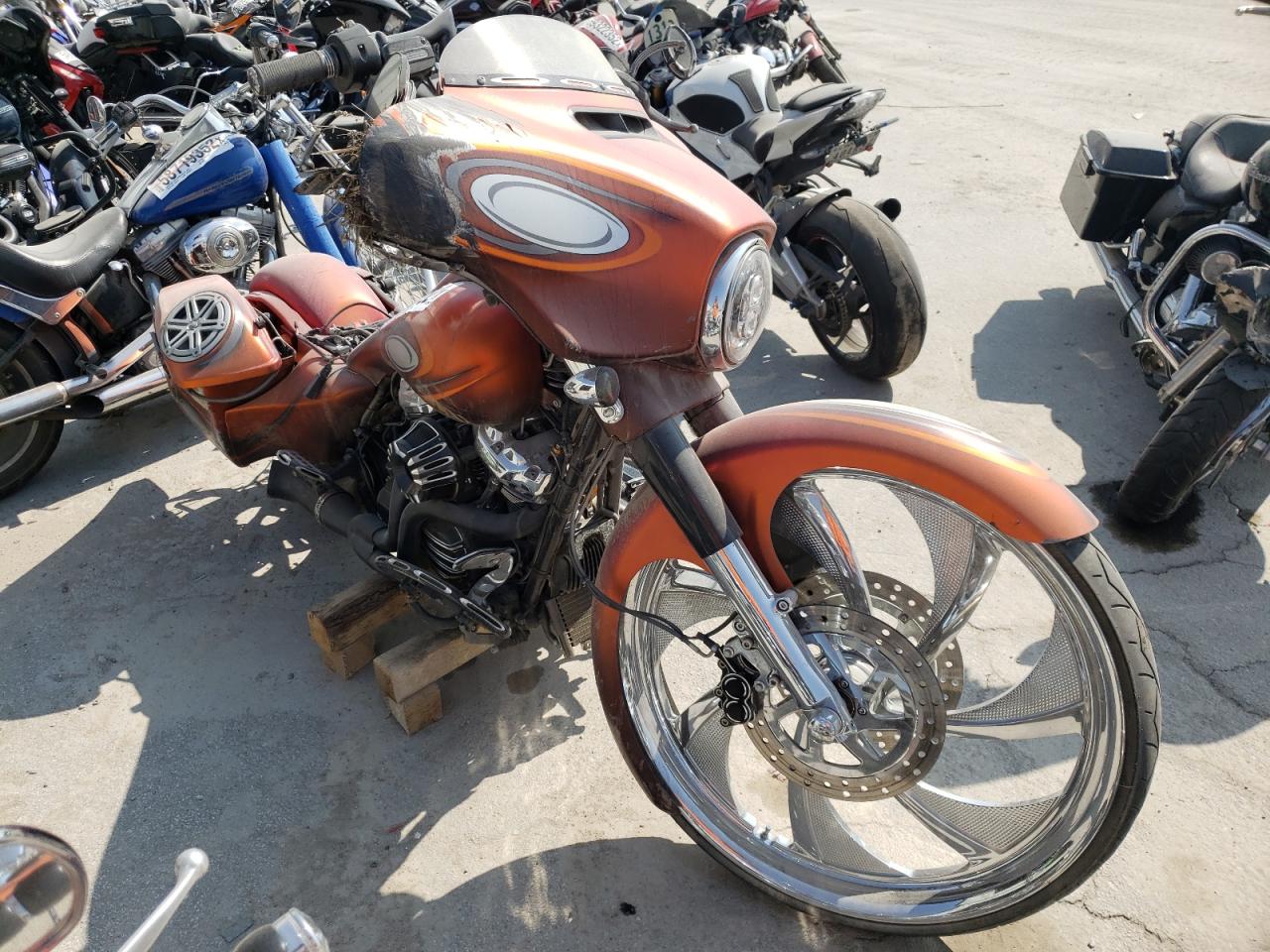 1HD1KRC17HB641507 HARLEY-DAVIDSON FLHXS STRE 2017