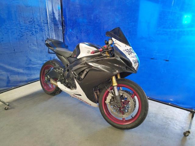 2017 SUZUKI GSX-R750 - JS1GR7MA0H2101291