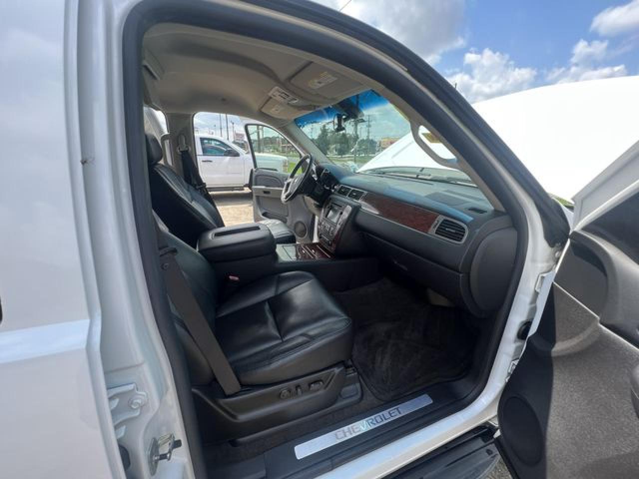 2009 Chevrolet Tahoe C1500 Ltz VIN: 1GNFC33J39R195616 Lot: 59445482