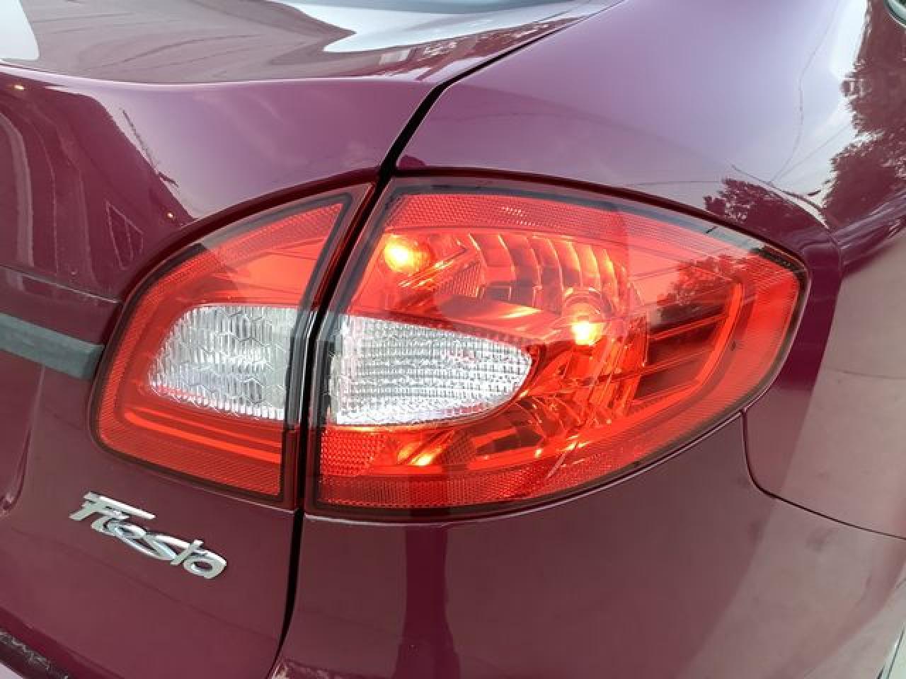 2011 Ford Fiesta Se VIN: 3FADP4BJ1BM198619 Lot: 59970882