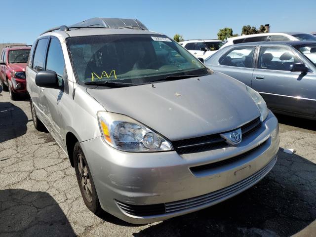 Toyota Sienna 2005 3 3