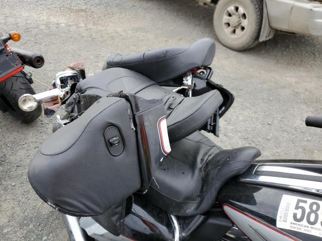2010 HARLEY-DAVIDSON FLHTCU 1HD1FC410AB630225