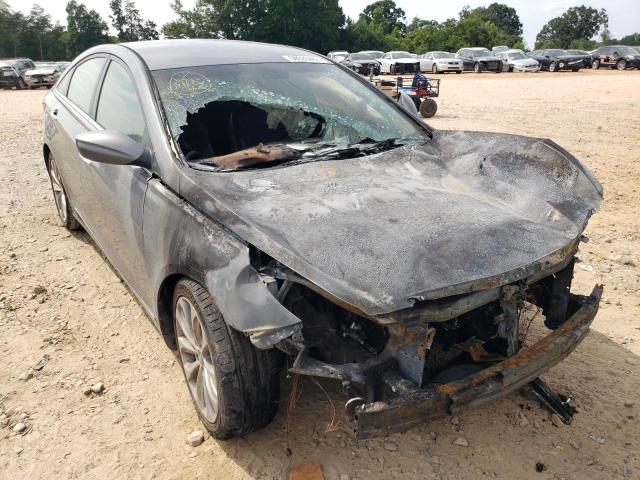 Lot #2484896979 2013 HYUNDAI SONATA SE salvage car