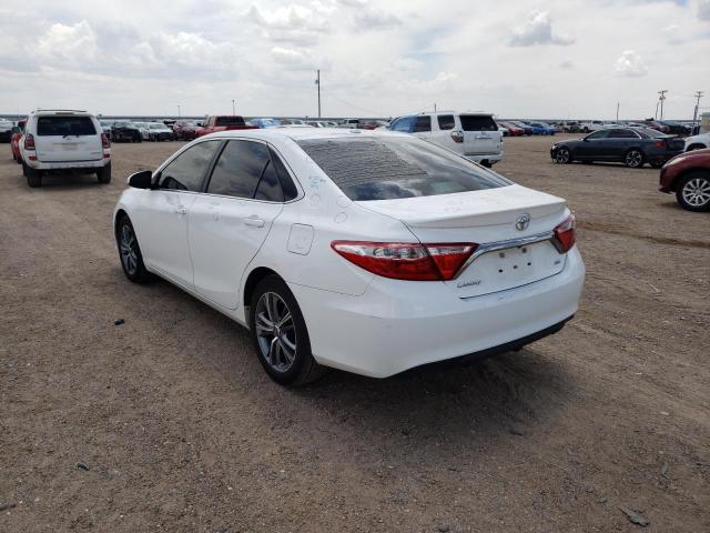  TOYOTA CAMRY 2015 Білий