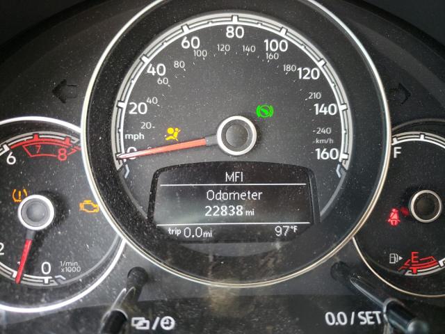 2017 VOLKSWAGEN BEETLE SE 3VWJ17AT1HM612040