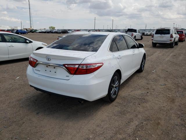  TOYOTA CAMRY 2015 Білий