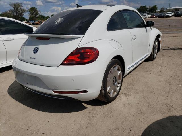 2017 VOLKSWAGEN BEETLE SE 3VWJ17AT1HM612040