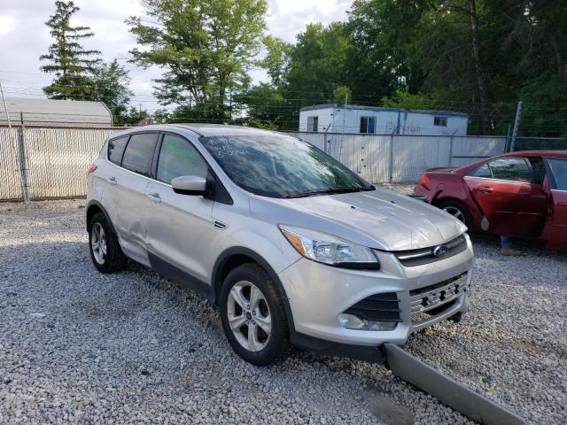 Salvage cars for sale from Copart Northfield, OH: 2016 Ford Escape SE