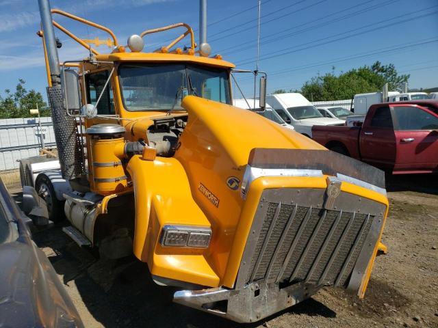 Salvage trucks for sale at Eugene, OR auction: 1999 Kenworth Construction
