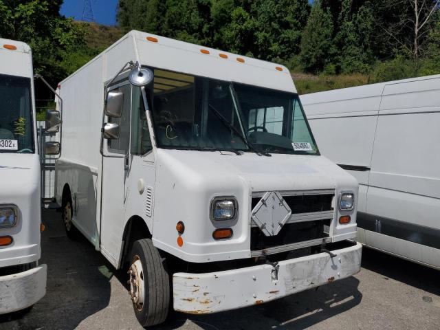 Salvage Trucks with No Bids Yet For Sale at auction: 2005 Freightliner Chassis M