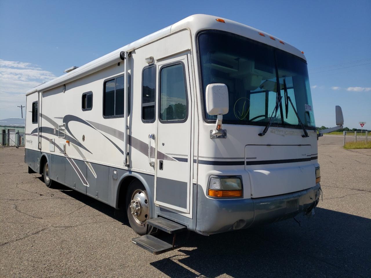 2000 Spartan Motors Motorhome for sale at Copart Avon, MN Lot 50177