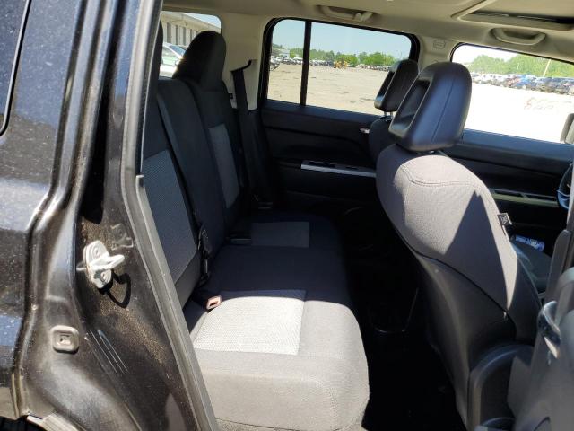 1J8FT28W28D711895 Jeep Patriot Sport