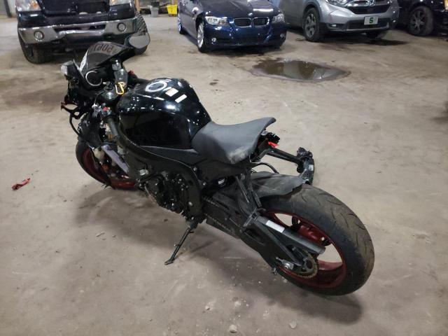 2018 SUZUKI GSX-R750 - JS1GR7MA8J2100962