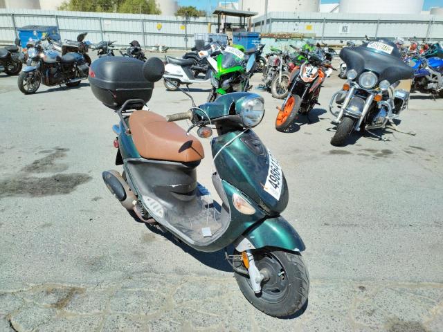Salvage cars for sale from Copart Martinez, CA: 2008 Genuine Scooter Co. Buddy 150