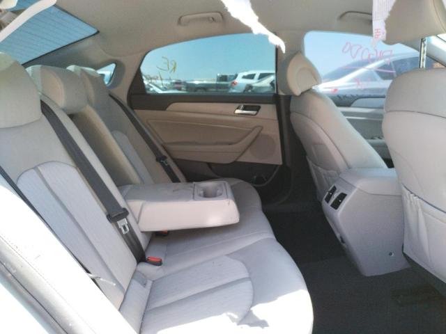2017 HYUNDAI SONATA PLU KMHE14L21HA066145