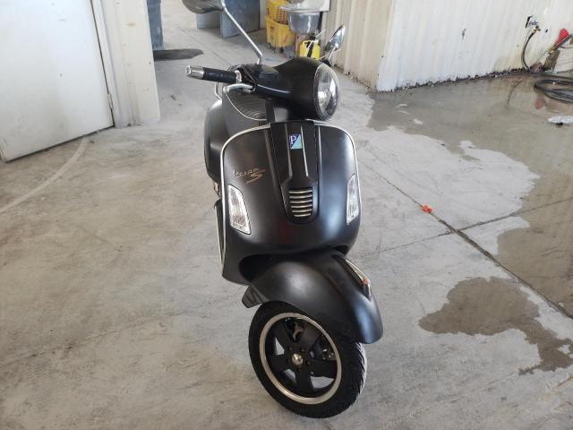 2013 VESPA GTS 300 SU ZAPM459L5D5801823