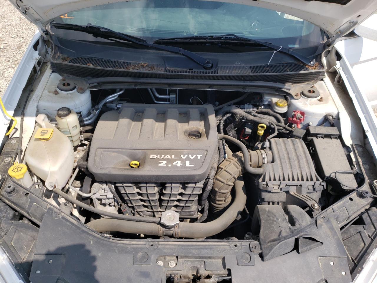 2013 Chrysler 200 Lx VIN: 1C3CCBABXDN512510 Lot: 61550385