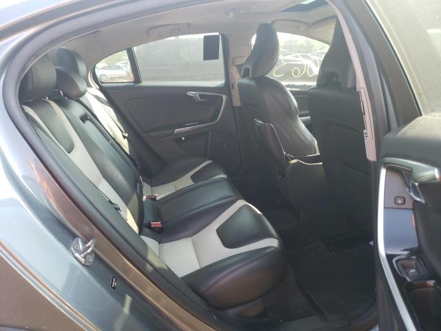 2016 VOLVO S60 CROSS YV4612UM2G2000111