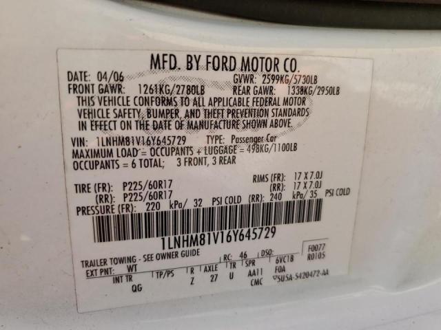 1LNHM81V16Y645729 Lincoln Town Car Signature