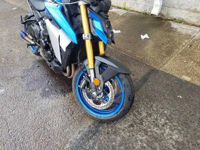 2022 SUZUKI GSX-S1000 JS1EK11B4N7100116