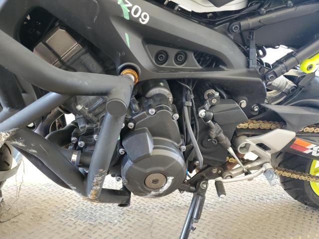 2017 YAMAHA FZ09 JYARN53E2HA000953