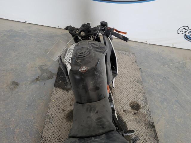 2015 KTM 390 DUKE MD2JYJ40XFC219837