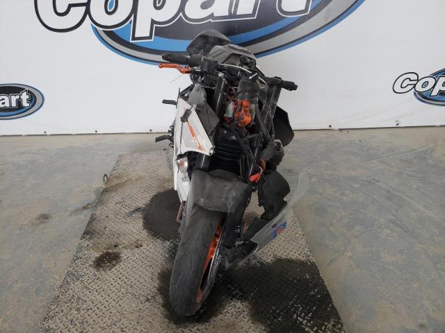 2015 KTM 390 DUKE MD2JYJ40XFC219837