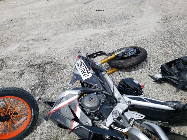 2020 TRIUMPH MOTORCYCLE DAYTONA MO SMTA204KXLJAA1133