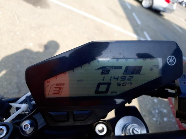2016 YAMAHA FZ09 C JYARN33Y9GA002860