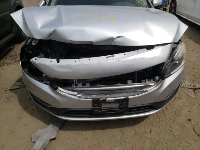 2015 VOLVO V60 PREMIE YV140MEK5F1220119