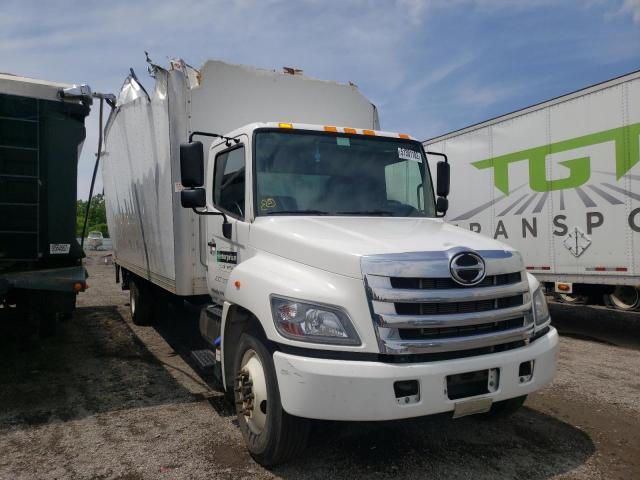 Salvage cars for sale from Copart Columbia Station, OH: 2019 Hino 258 268