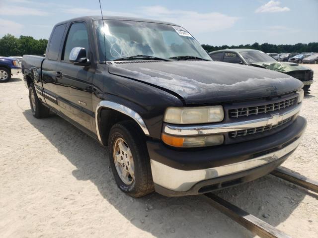 Salvage cars for sale from Copart Columbia, MO: 2001 Chevrolet Silverado