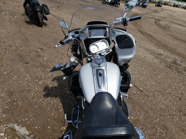 2016 HARLEY-DAVIDSON FLTRUSE CV 1HD1TAN15GB950094