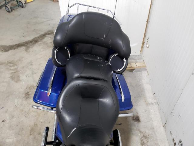2010 HARLEY-DAVIDSON FLHTK 1HD1KEM14AB656897
