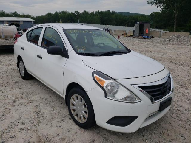 Salvage cars for sale from Copart Warren, MA: 2015 Nissan Versa