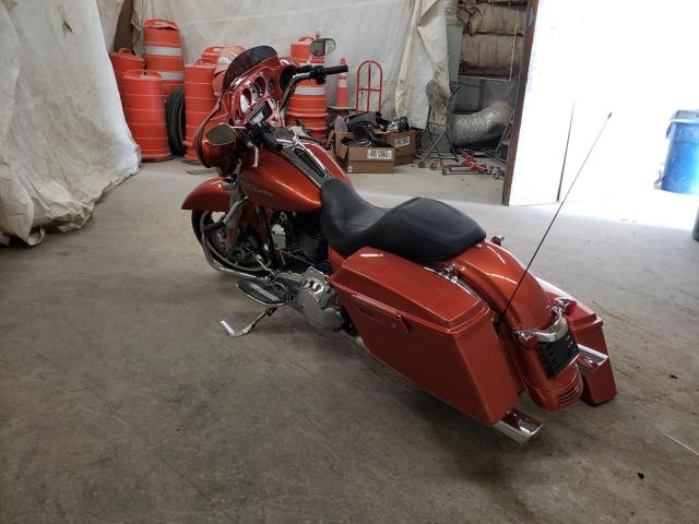 2011 HARLEY-DAVIDSON FLHX 1HD1KB419BB608909