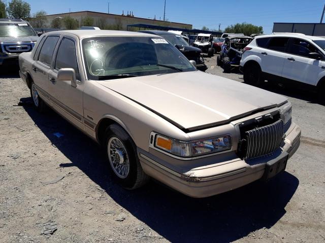 Salvage cars for sale at Las Vegas, NV auction: 1997 Lincoln Town Car E