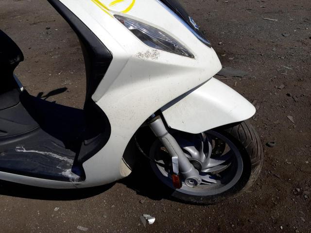 2015 PIAGGIO FLY 150 ZAPM798GXF7002128