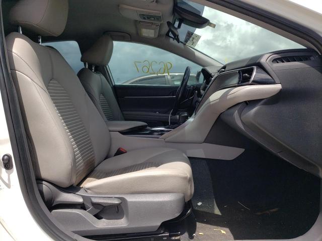 2019 TOYOTA CAMRY 4D 2 4T1B11HKXKU717370