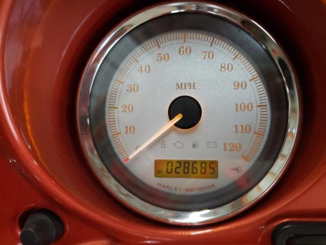 2011 HARLEY-DAVIDSON FLHX 1HD1KB419BB608909