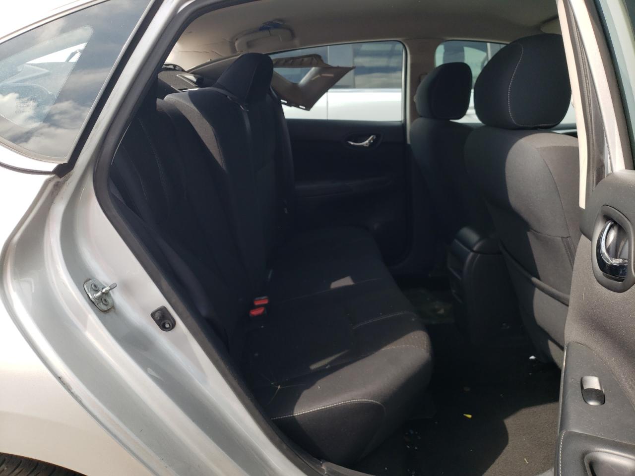 3N1AB7AP6HY210464 NISSAN SENTRA 2017