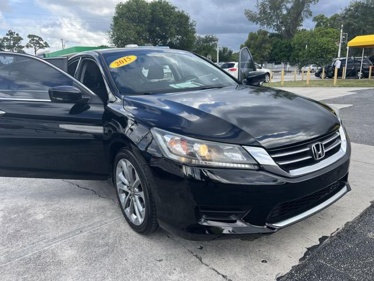 2015 Honda Accord Sport VIN: 1HGCR2F56FA069233 Lot: 51727162