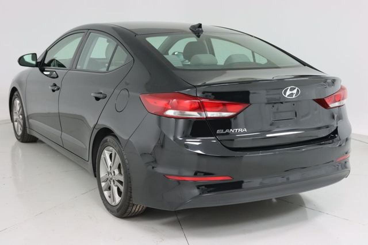 5NPD84LF4JH256549 2018 Hyundai Elantra Sel