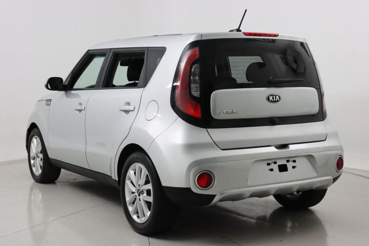 2018 Kia Soul + VIN: KNDJP3A55J7526354 Lot: 51719202